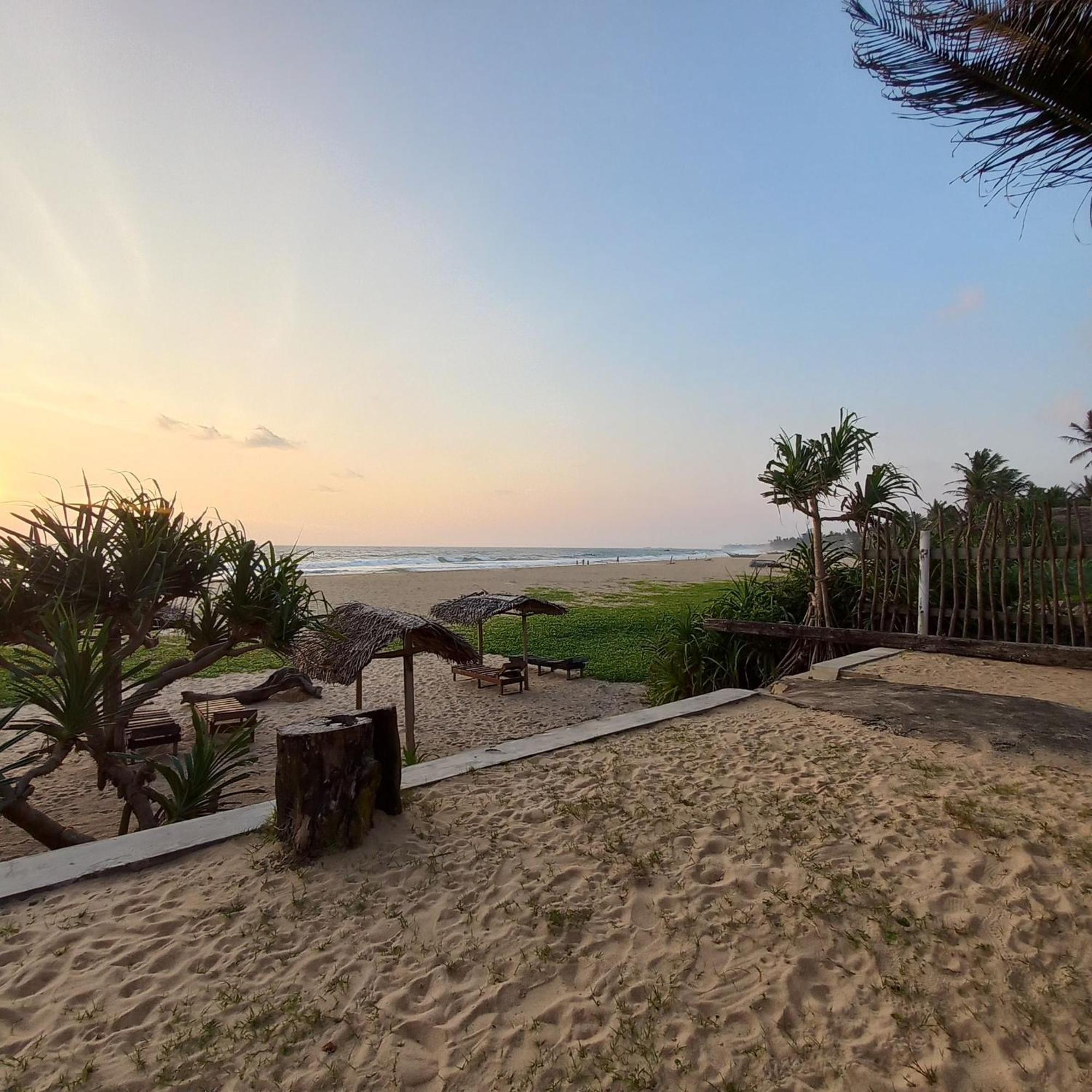 לינה וארוחת בוקר היקדואה Sailors' Bay מראה חיצוני תמונה